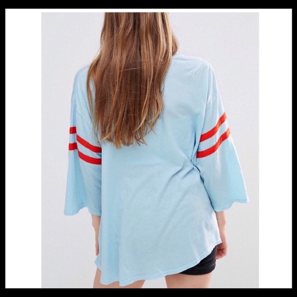 Wildfox Heart Logo Oversized Tee - Picture 5 of 16